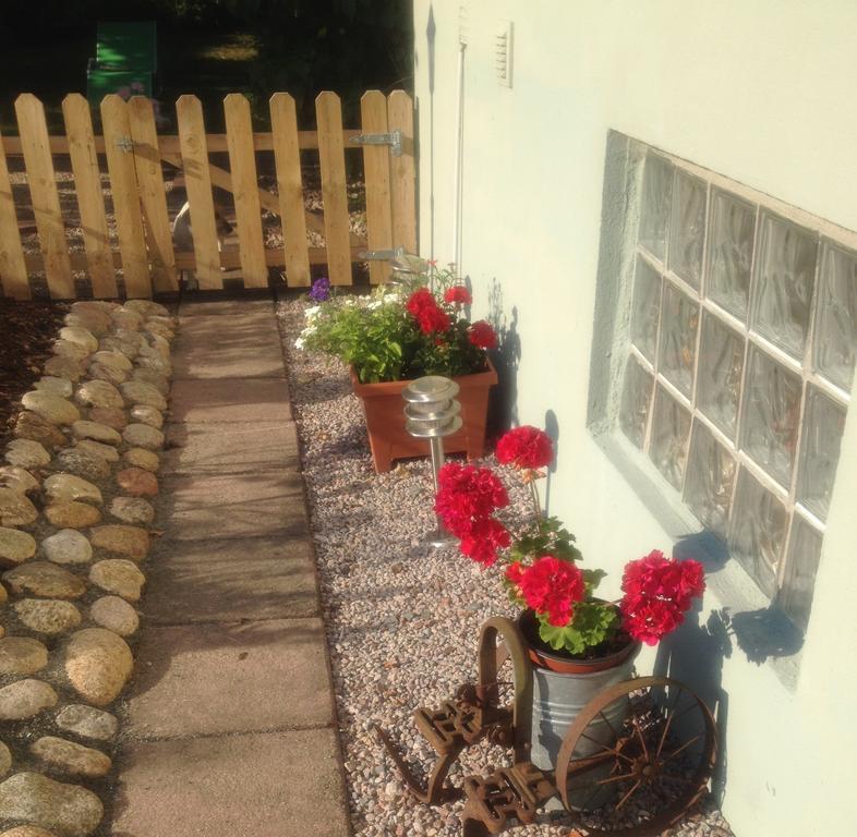 Vivans Bed And Self Catering Kristianstad Exterior photo
